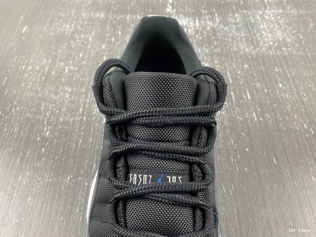 Jam FV5104-004 Space Low 11 Air Jordan 0703